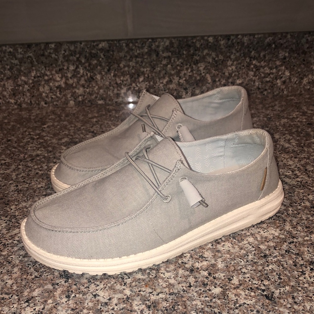Hey dude Wendy chambray light gray